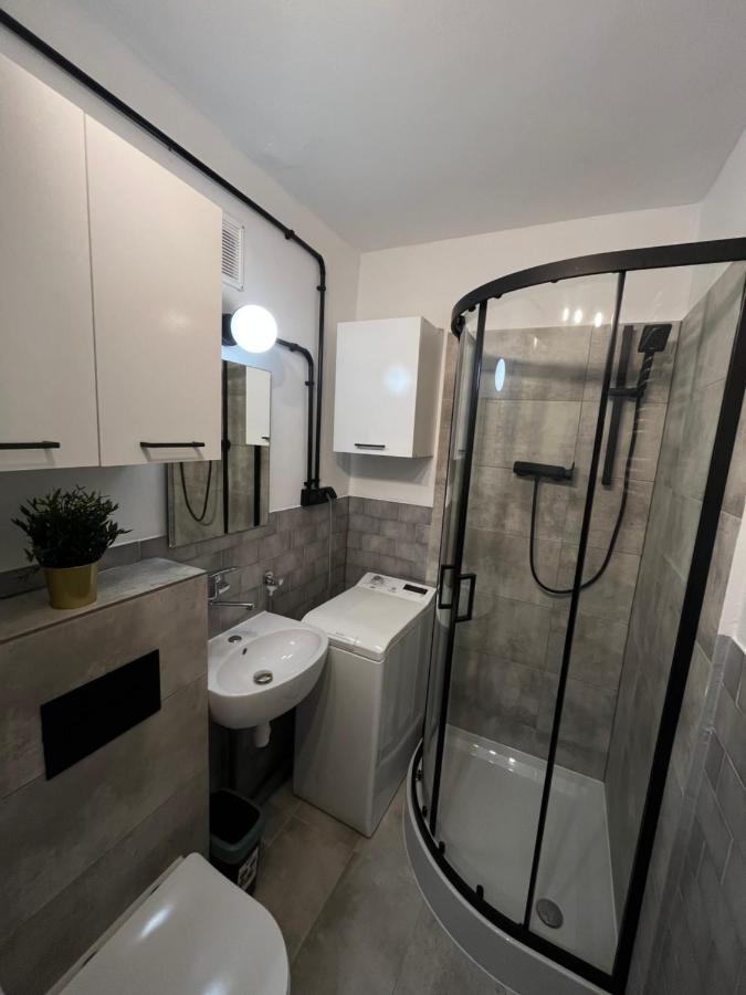 Murano Apartaments Promenada Studio Varsóvia Exterior foto